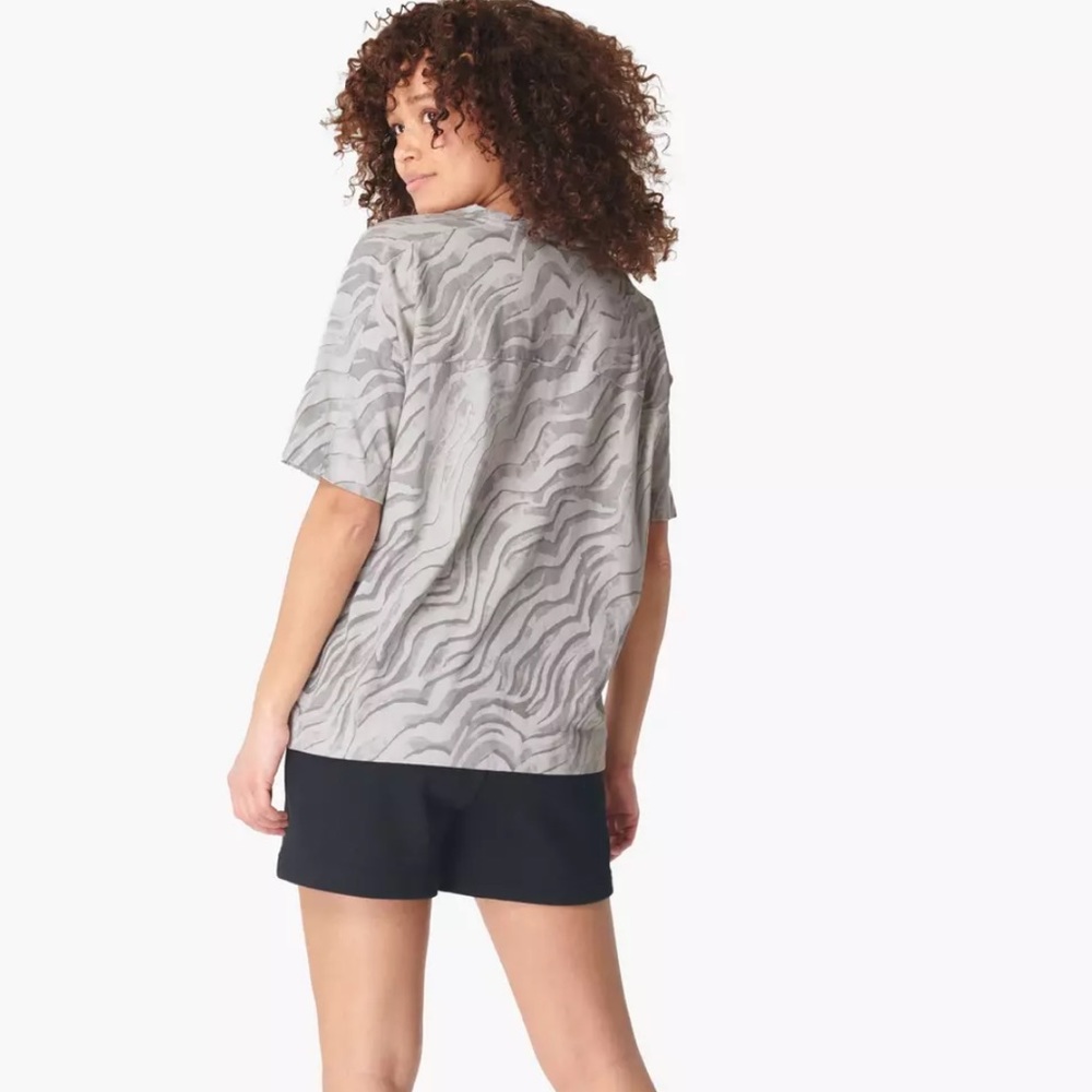 Sweaty Betty Essential T-Shirt - Picture 5 of 12